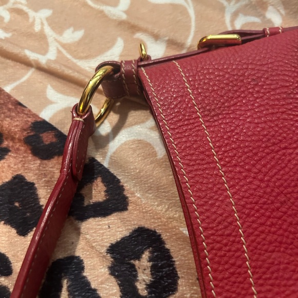 Red Prada Bag - Picture 4 of 9